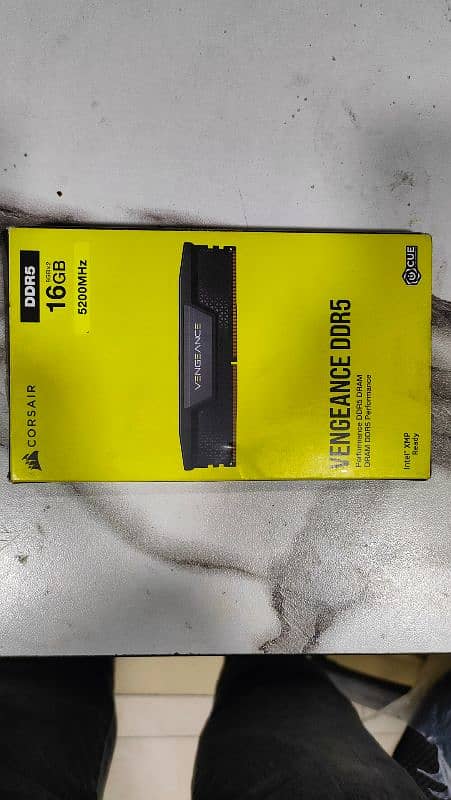 DDR5 16GB (2x8GB) 5200MHz RAM Corsair Vengeance 5