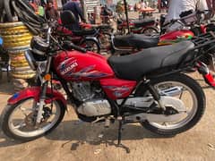 Suzuki Gs150Se