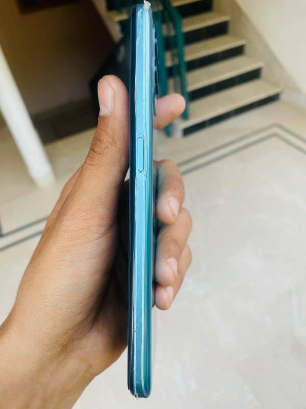 Realme Narzo 50 4+4/64 0