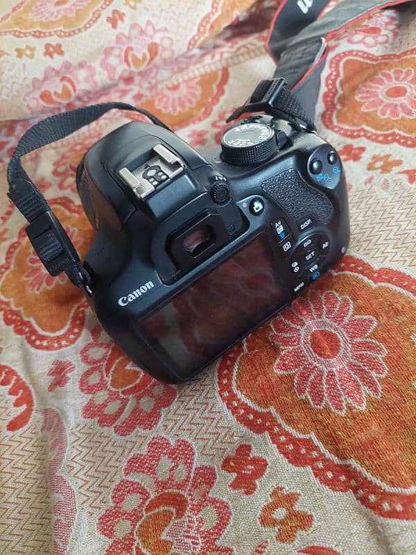 Canon 1200D DSLR Camera – 9/10 Condition-phone exchange option 0