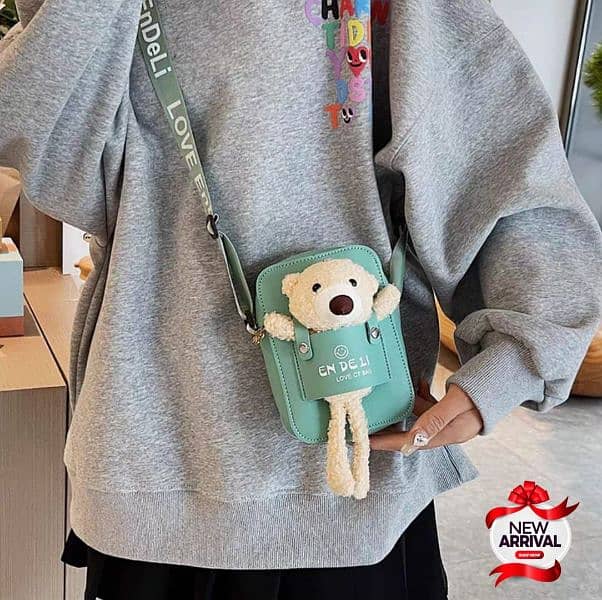 Bear. Cross body.   1350 1