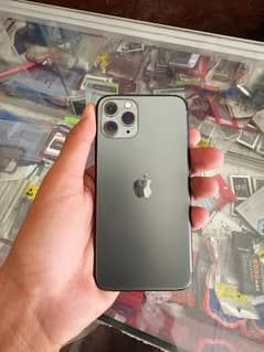 iPhone 11 pro Factory unlock