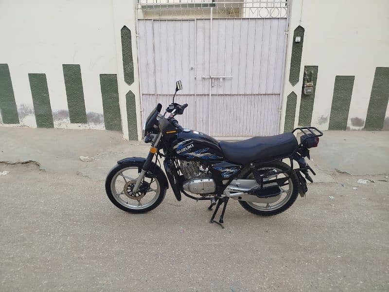 suzuki gs se 2022 9