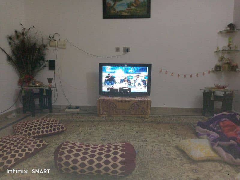 40 inch LCD use m available h 1