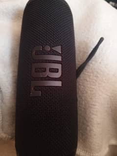 jBL Flip 6 good condition