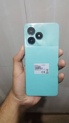 Realme C51 4/64 complete box in warranty