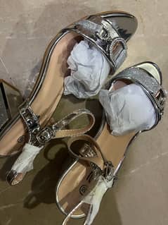 Stylo - Brand New Silver Heel Shoes - Size 38