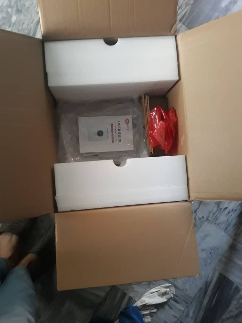 On gird & off grid (hybrid) ITEL 4kw 24V Wifi Enabled Single Phase Inv 3