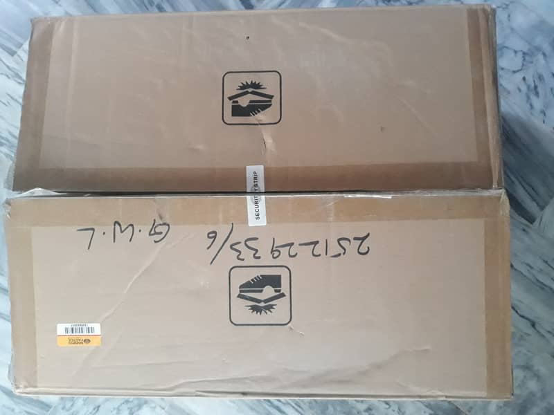 On gird & off grid (hybrid) ITEL 4kw 24V Wifi Enabled Single Phase Inv 4