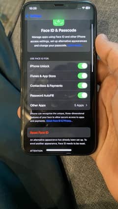 Iphone xs 256gb 10/9 condition battery service 76% no open repair