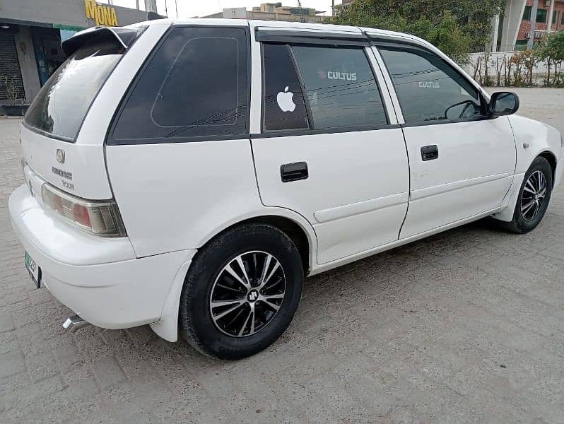 Suzuki Cultus 2014 3