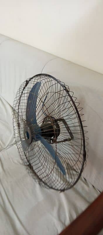 18" Fan 12 volt 1