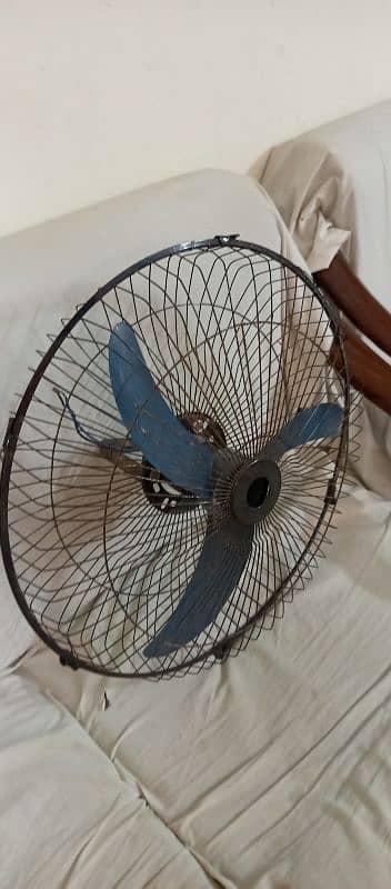 18" Fan 12 volt 2