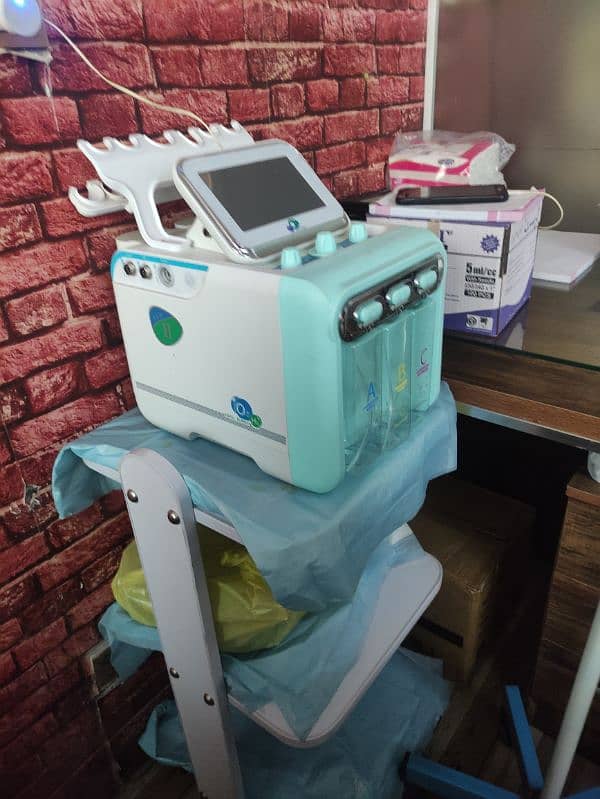 HYDRA FACIAL MACHINE 3