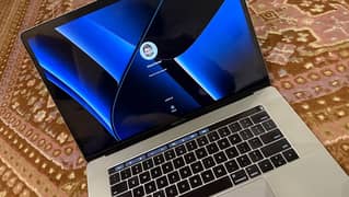 Macbook Pro 2017 - 9/10 Condition - 16gb Ram