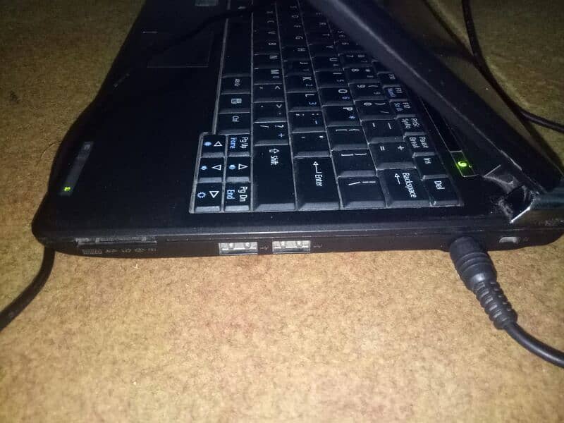 Acer Aspire 1 2