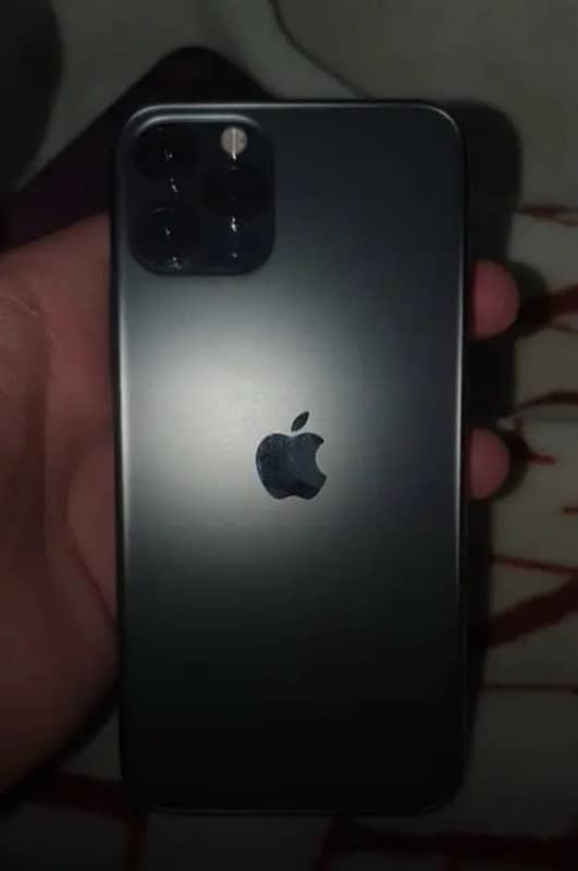 iPhone 11 Pro 0