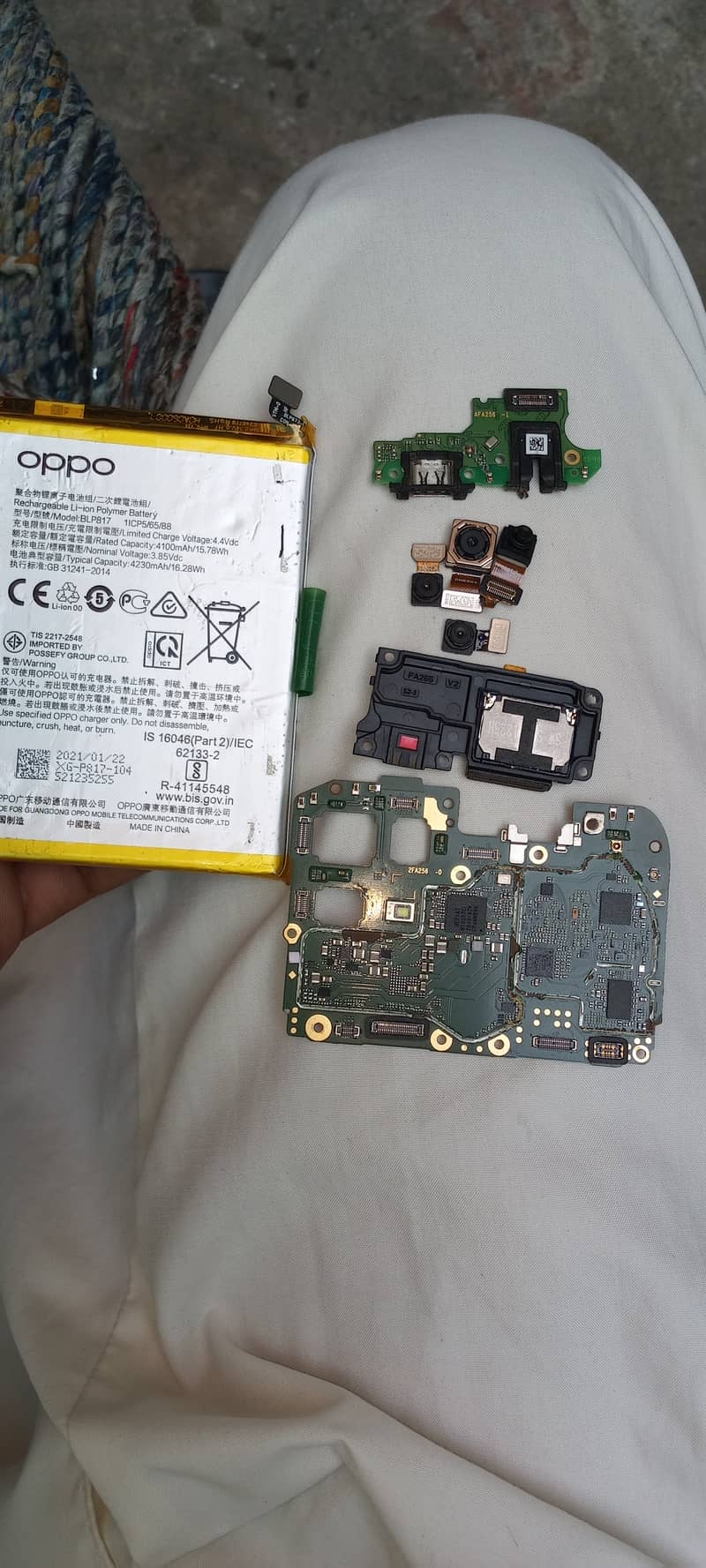 Oppo a15 battery  and bord and camera 0