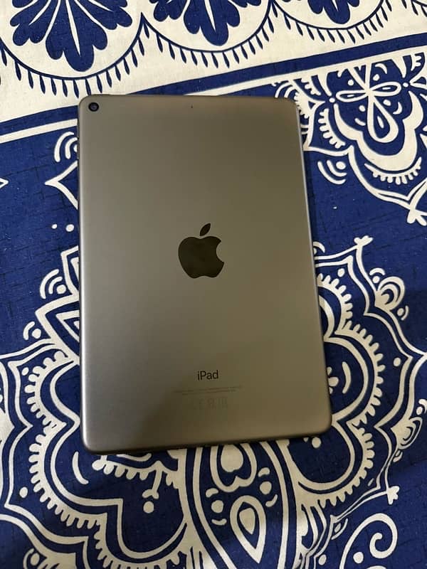 Apple Ipad mini 5 4