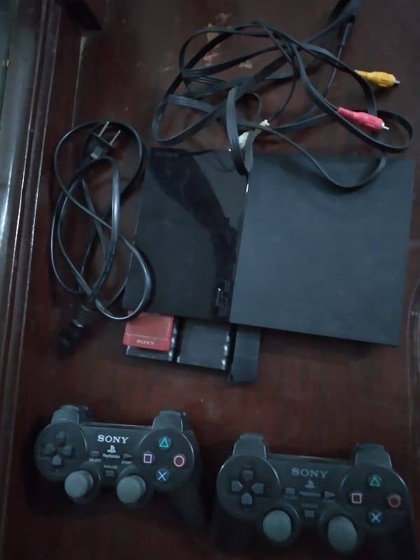 Sony play station 2 with 2 wireless controllers 0