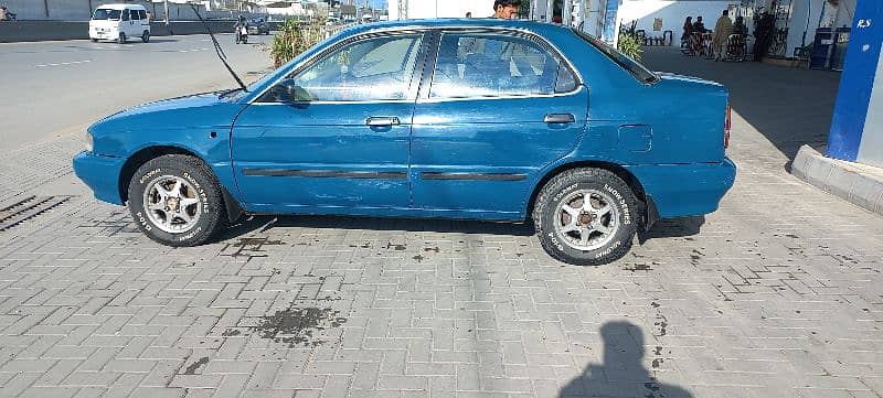 Suzuki Baleno 1999 6