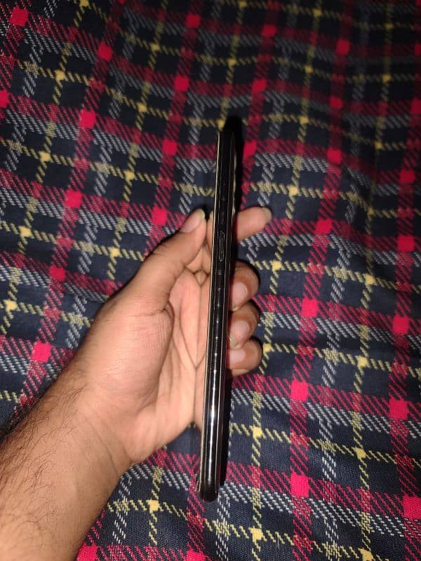 Oppo Reno 4 2