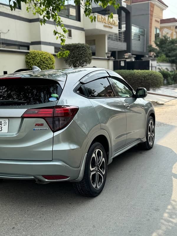 Honda Vezel 2014 8