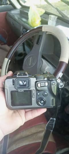 15k slr  serious buyer contact urgent sale