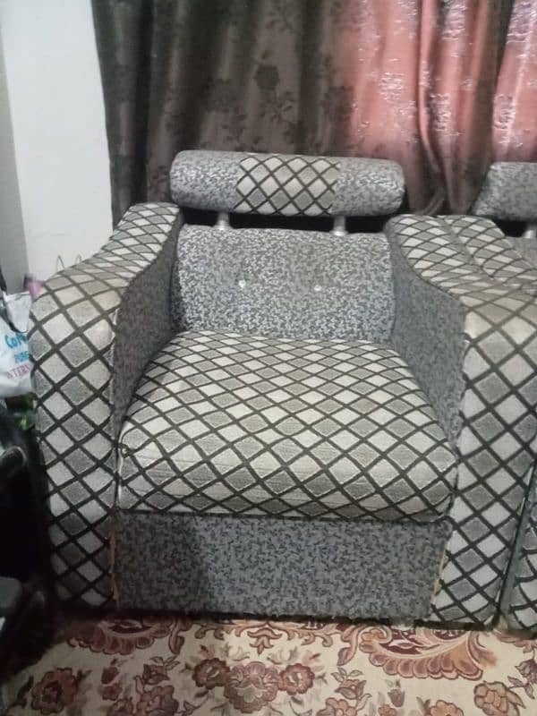 7 seater sofa set 0