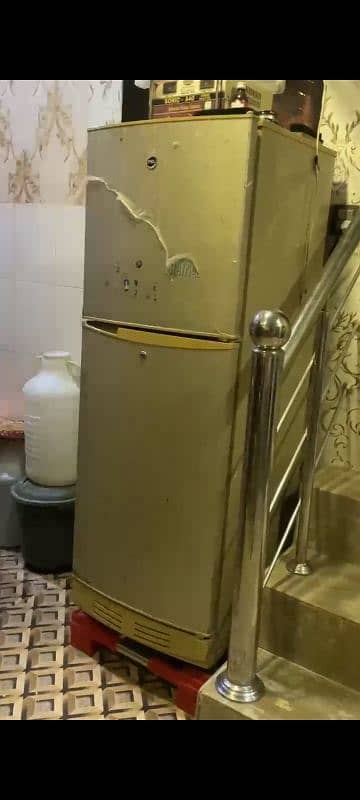 Pell Refrigerater 0