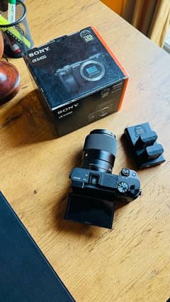 Sony a6400 (14k Shutter Count) with 30mm 1.4 lens