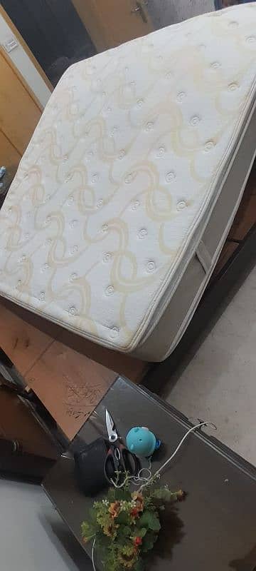 Full size spring mattress 0