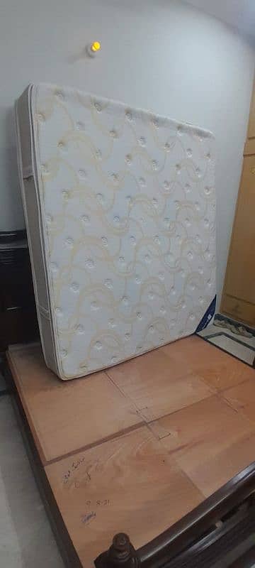 Full size spring mattress 4