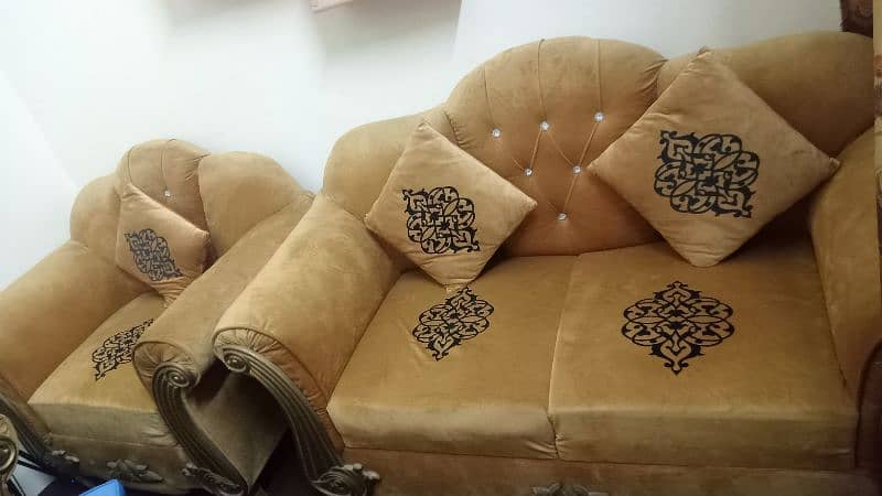 Sofa Set with cushions 3