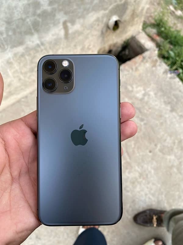 iphone 11  pro 256 gb factory unlock 0