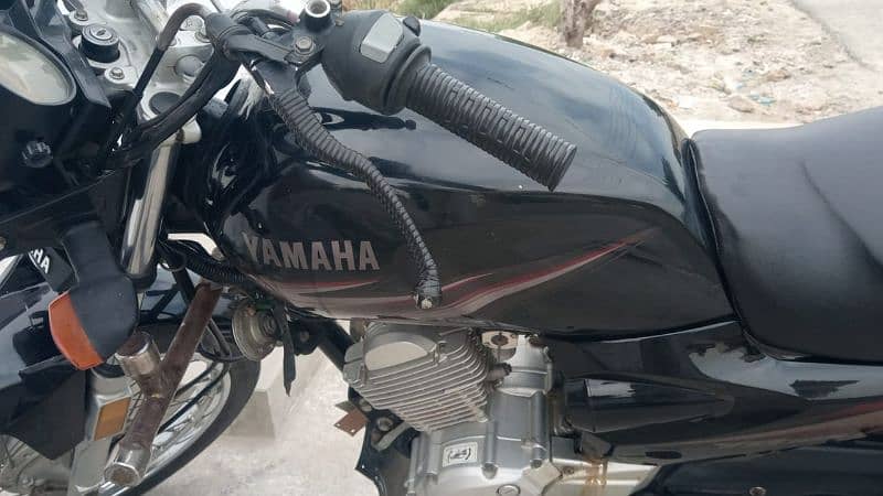 Yamaha YBR 125Z 4