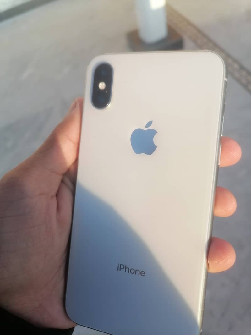 Apple iPhone X (Non pta) 3