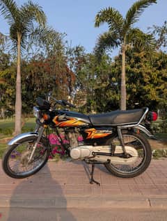 Honda CG125 Black Special Number