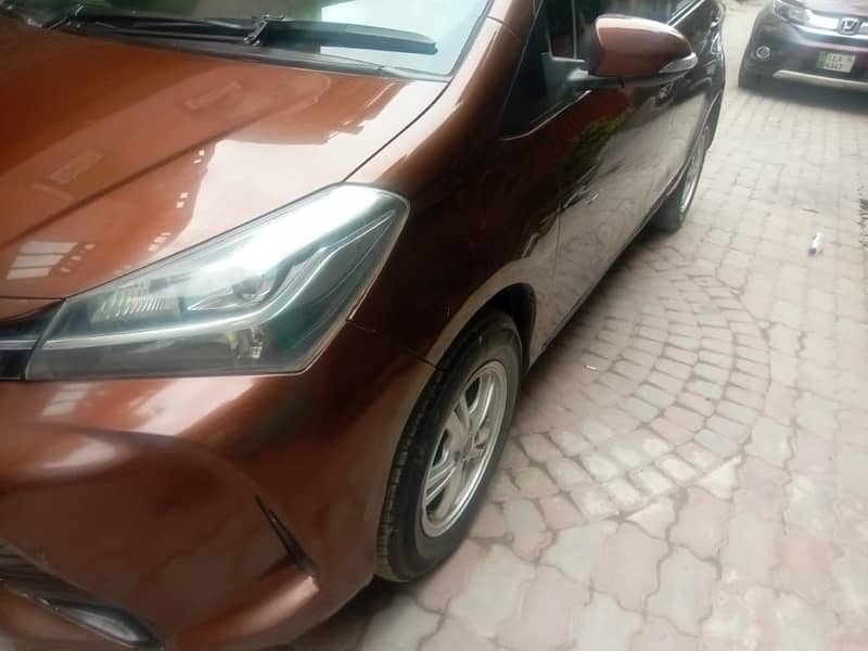 Toyota Vitz jawella spider shape 13