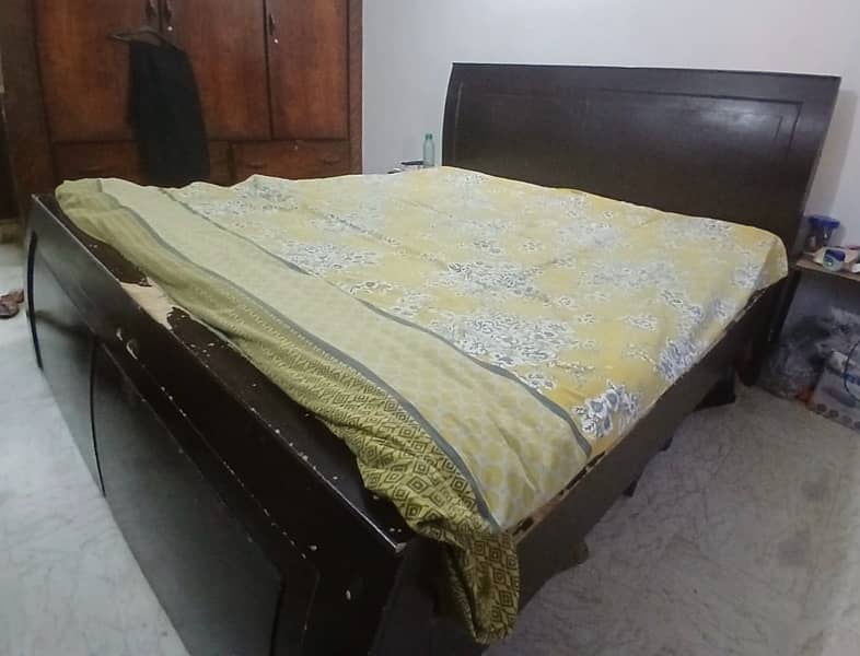 king size bed - wooden 2