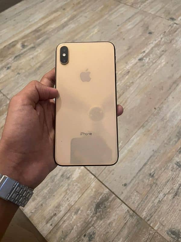 Iphone XS max mint condition 2