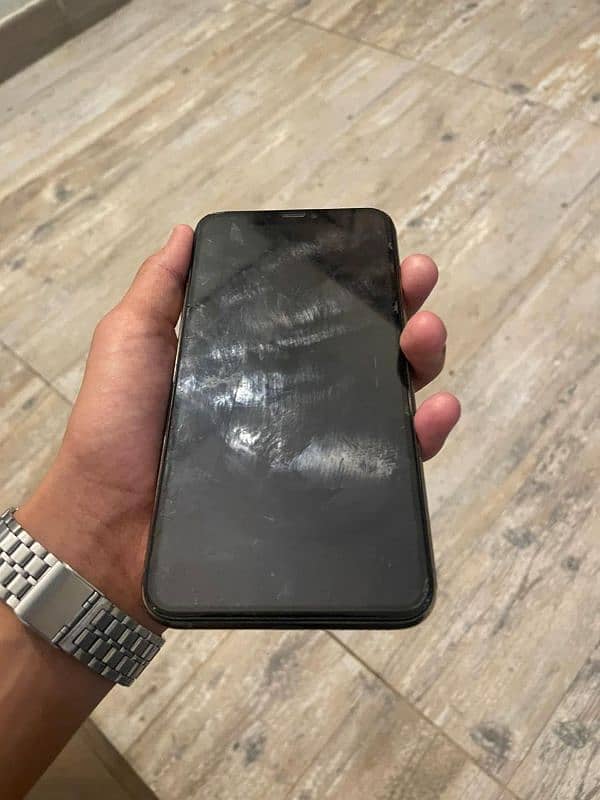 Iphone XS max mint condition 6