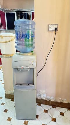 ORIENT water dispenser