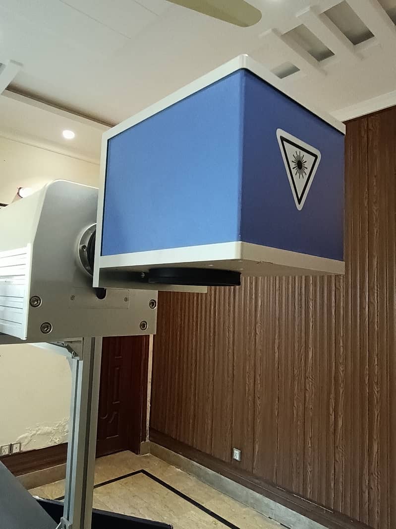 Co2 Laser Marking and Engraving Machine with Galvo Head 5