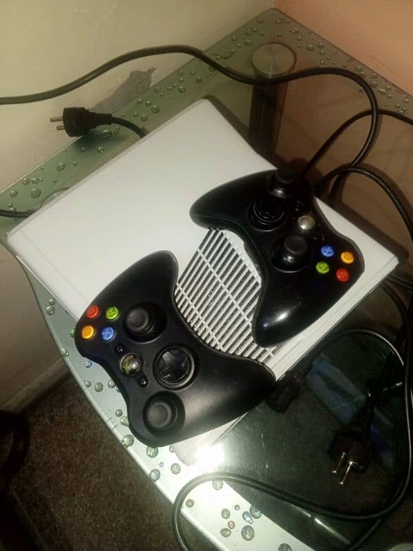 xbox360 slim 2