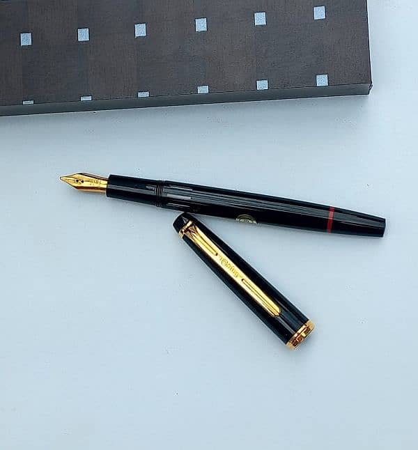 Rotring Renaissance Fountain Pen with OB Nib, Made in Germany 0