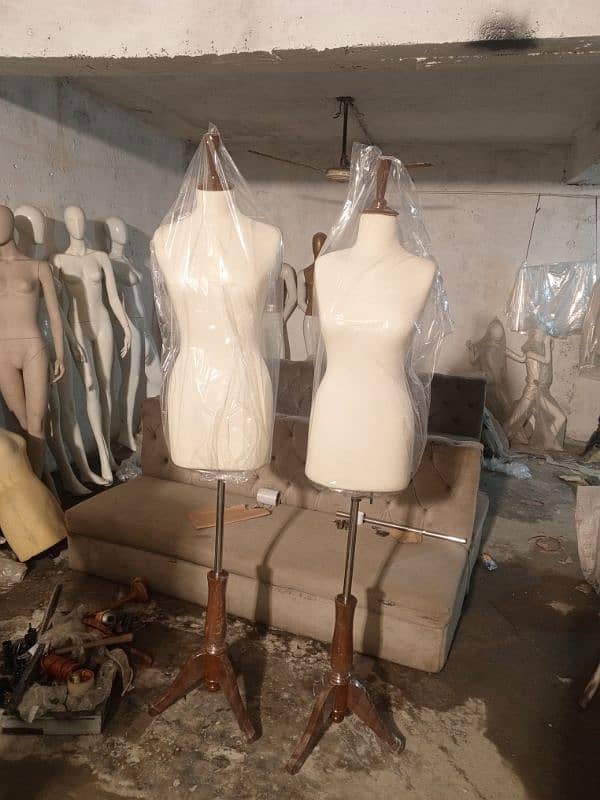 mannequin dummy 4