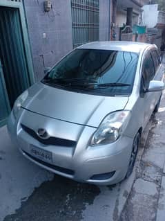 Toyota Vitz 2014