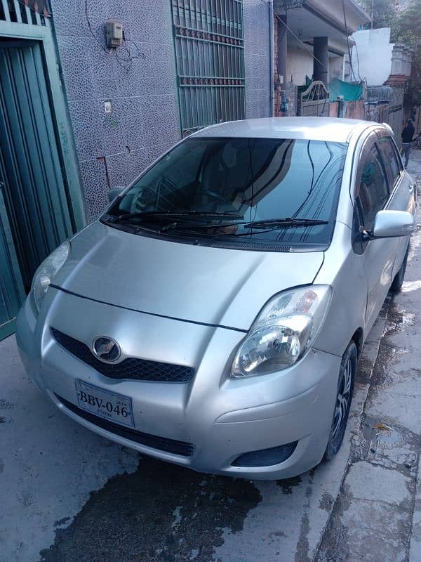 Toyota Vitz 2014 1