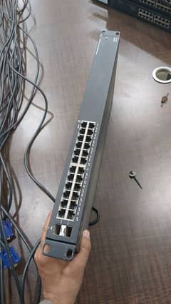 internet Networking switch giga bit for sale